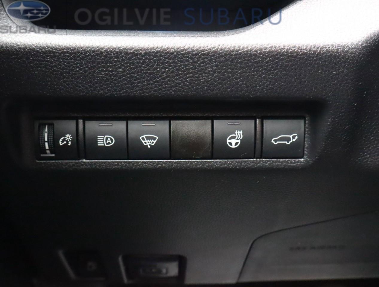 2021 Toyota RAV4 Hybrid XLE 4dr All-Wheel Drive Photo