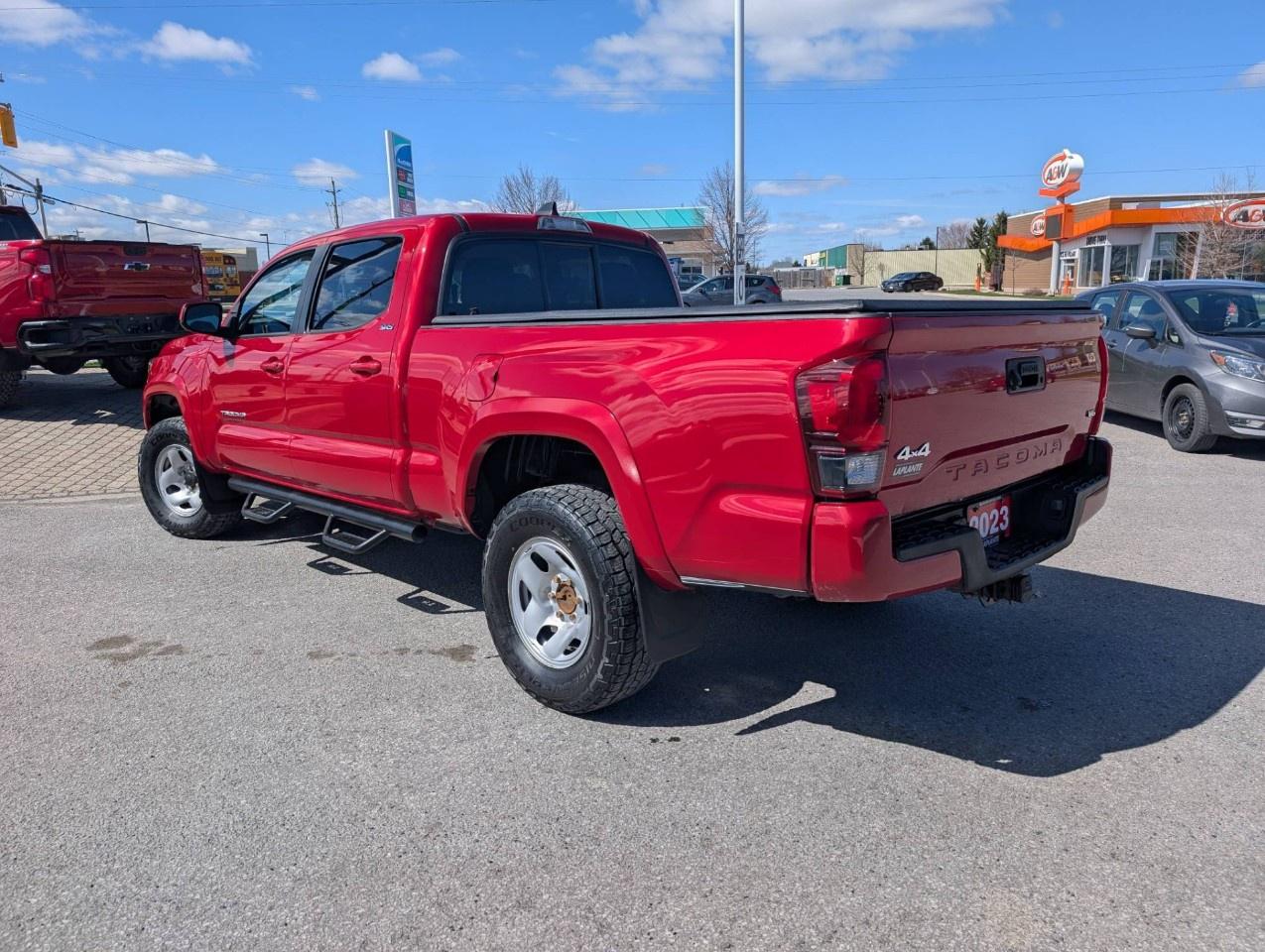 2023 Toyota Tacoma 4x4 Double Cab Auto Photo