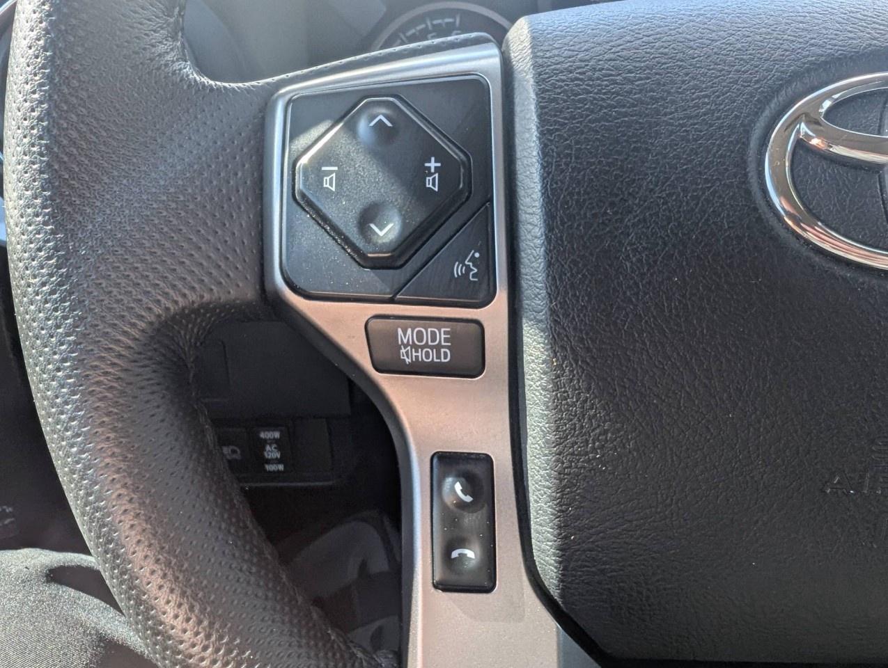 2023 Toyota Tacoma 4x4 Double Cab Auto Photo