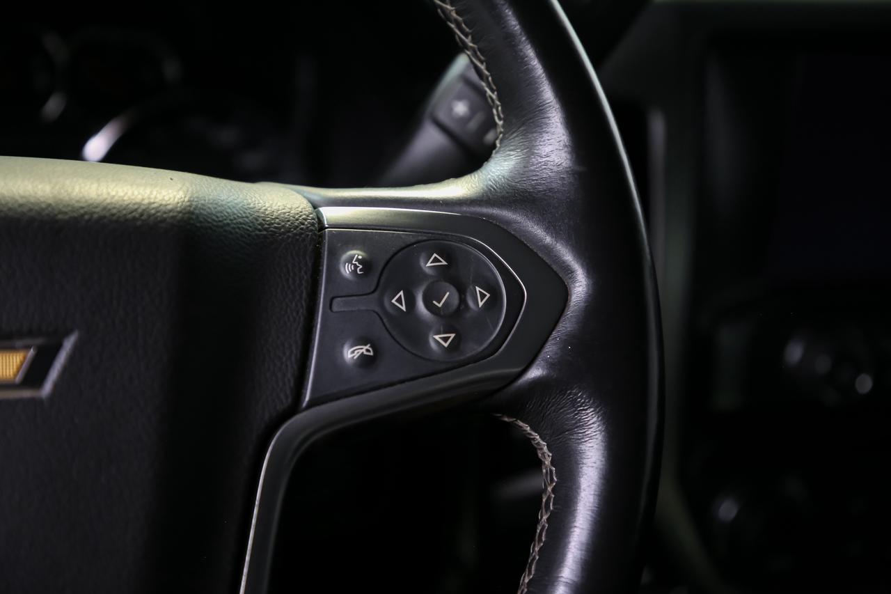 2017 Chevrolet Silverado 1500 LTZ 5.3L V8 4X4 CREW CAB NOACCIDENT CARPLAY BOSE Photo