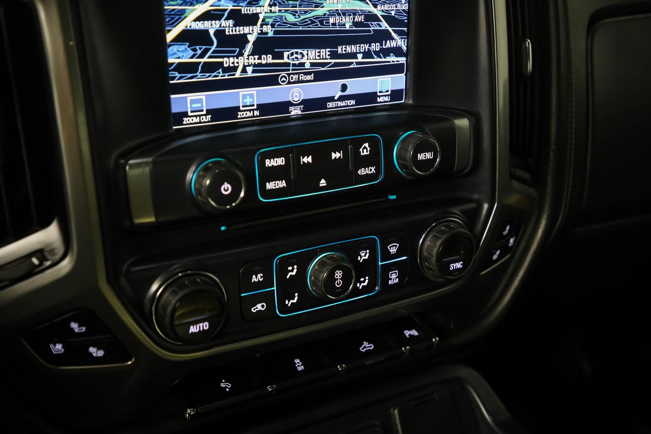 2017 Chevrolet Silverado 1500 LTZ 5.3L V8 4X4 CREW CAB NOACCIDENT CARPLAY BOSE Photo