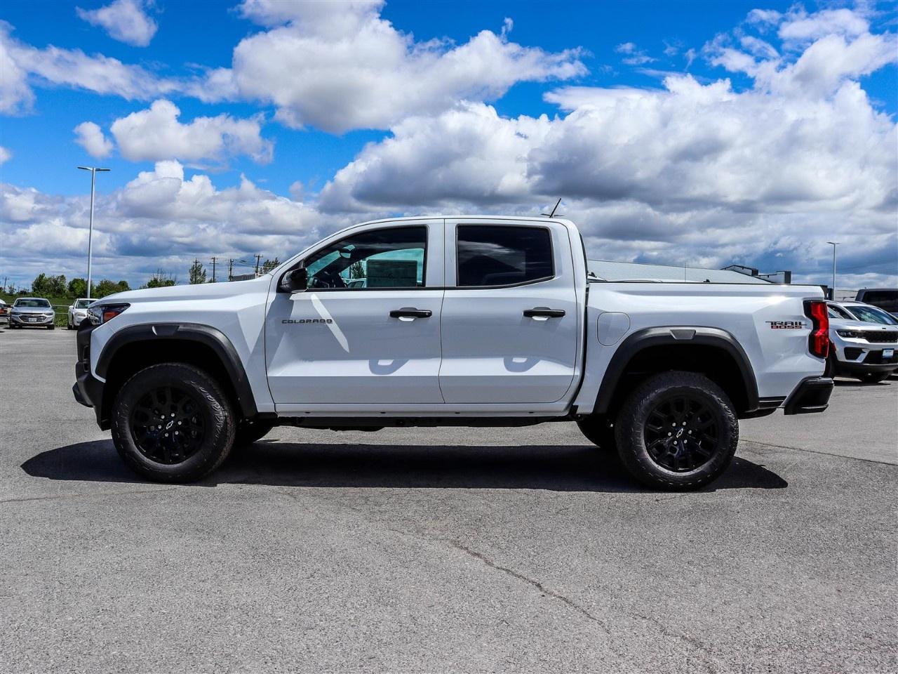 2026 Chevrolet Colorado Crew Cab Short Box 4-Wheel Drive Trail Boss Photo