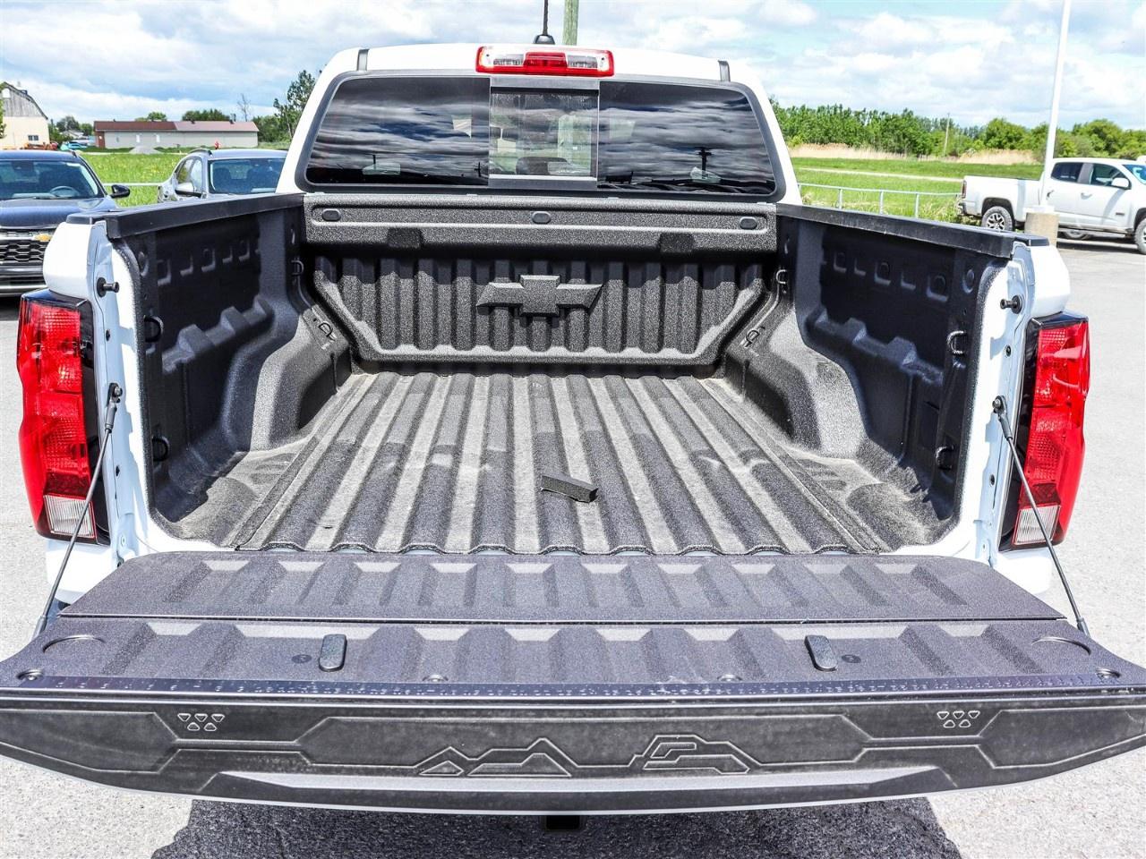 2026 Chevrolet Colorado Crew Cab Short Box 4-Wheel Drive Trail Boss Photo