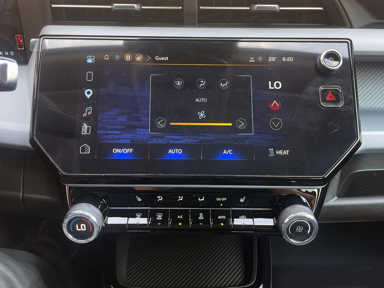 2027 Chevrolet Bolt LT 4dr Photo