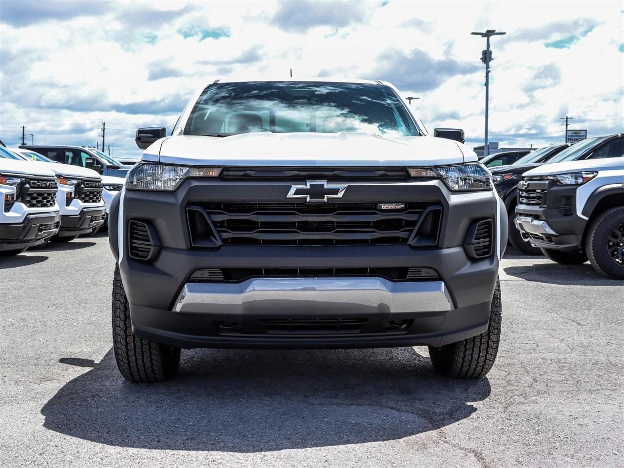 2026 Chevrolet Colorado Crew Cab Short Box 4-Wheel Drive Trail Boss Photo