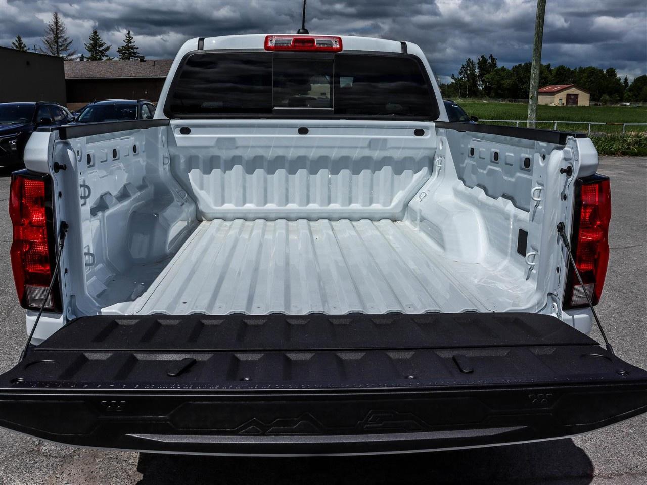 2026 Chevrolet Colorado Crew Cab Short Box 4-Wheel Drive Trail Boss Photo
