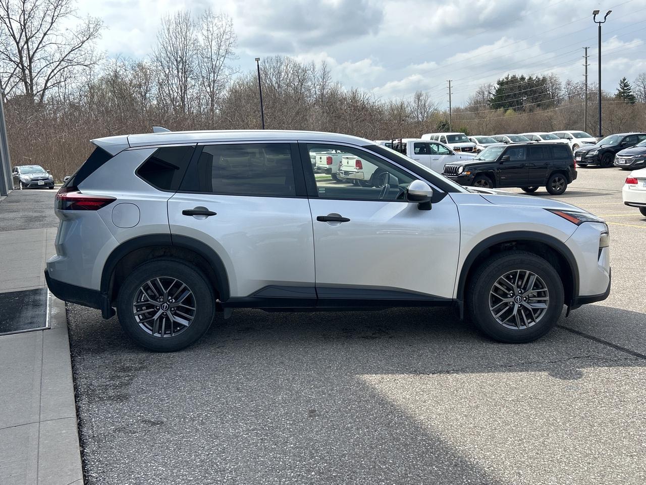 2024 Nissan Rogue S   Clean Carfax   One Owner Photo2