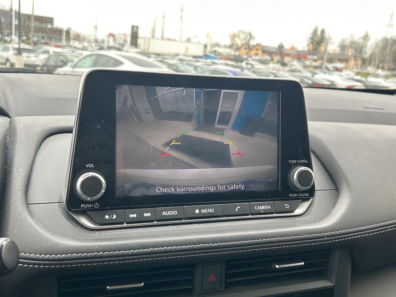 2024 Nissan Rogue S Photo