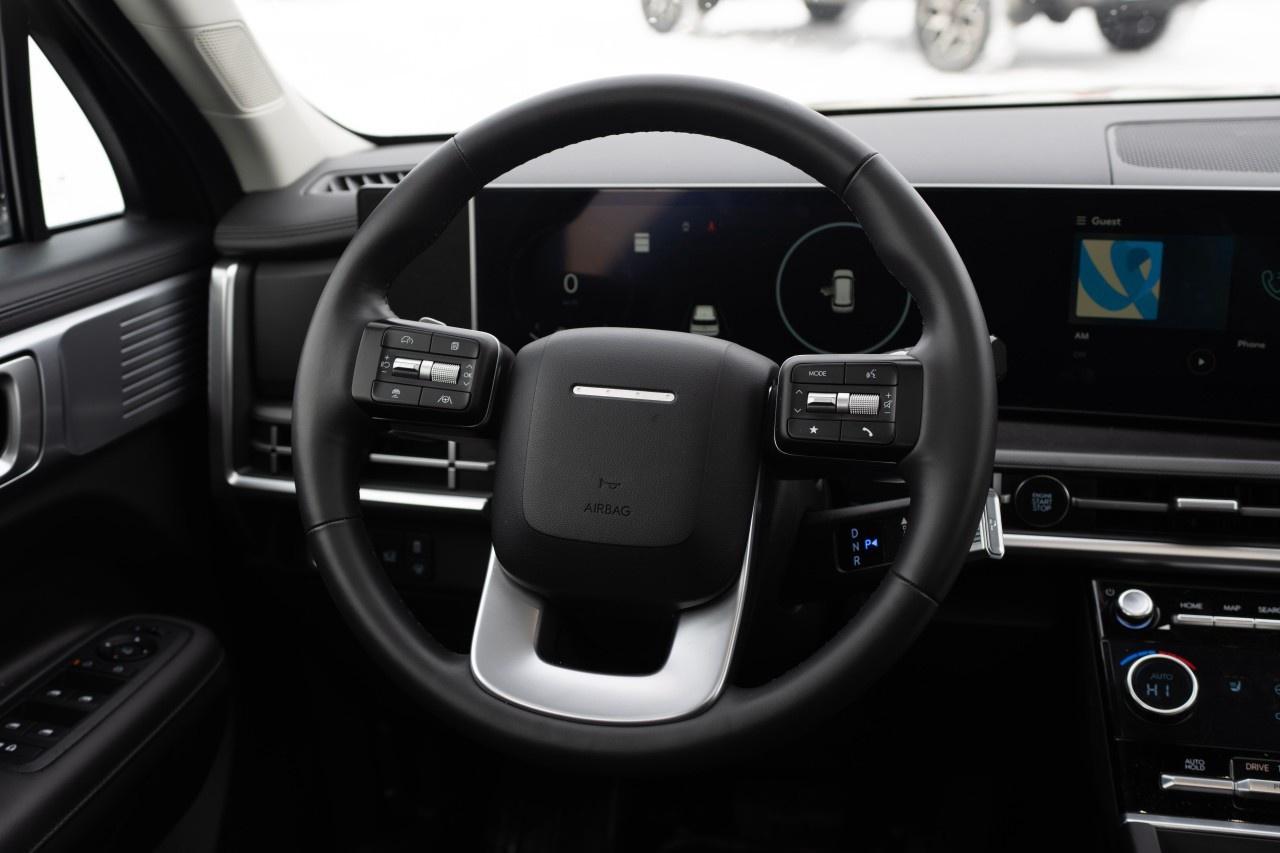 2025 Hyundai Santa Fe XRT AWD Photo