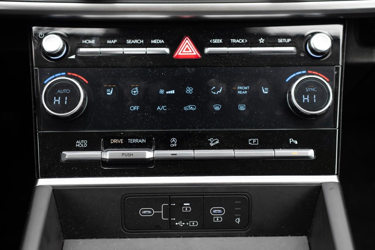 2025 Hyundai Santa Fe XRT AWD Photo