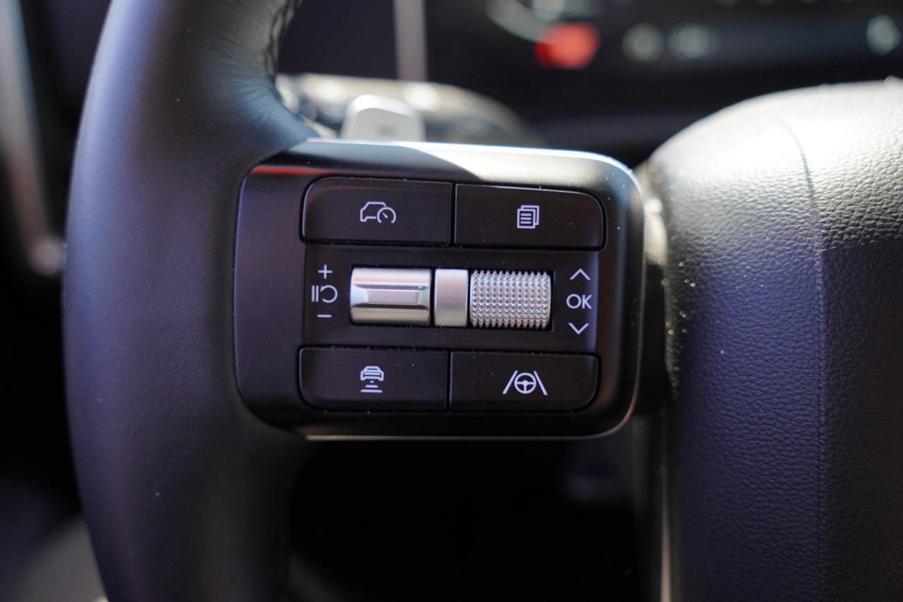 2025 Hyundai Santa Fe XRT AWD Photo