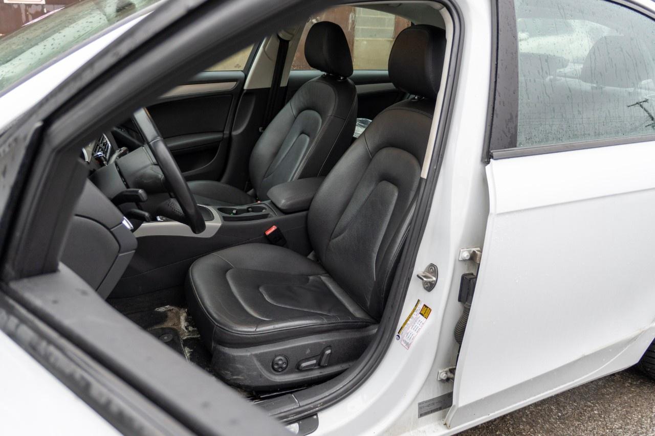 2012 Audi A4 4dr Sdn Man quattro 2.0T Photo