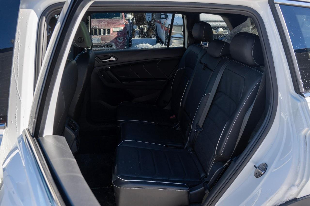 2023 Volkswagen Tiguan HIGHLINE R-LINE 4MOTION Photo