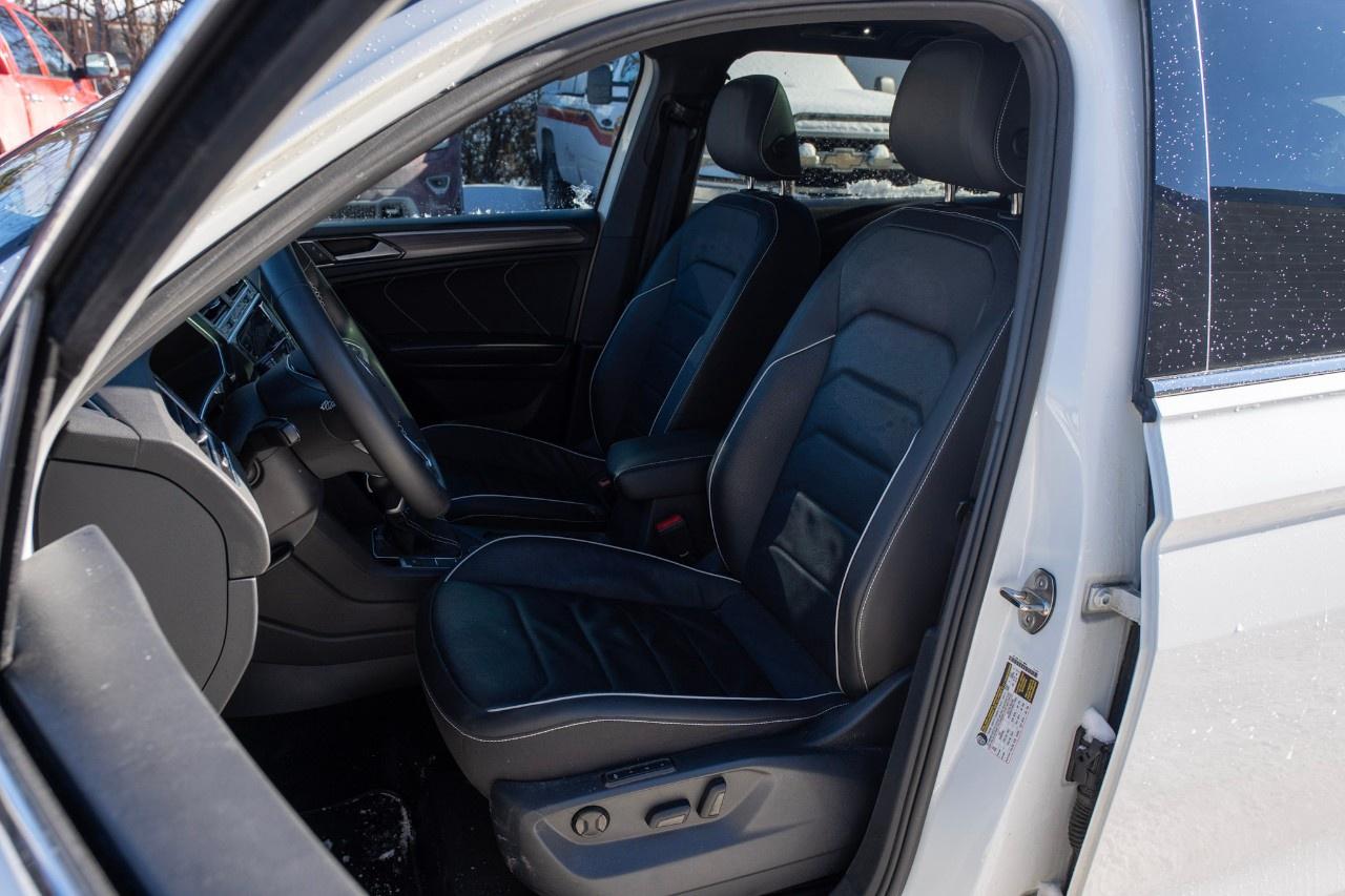 2023 Volkswagen Tiguan HIGHLINE R-LINE 4MOTION Photo