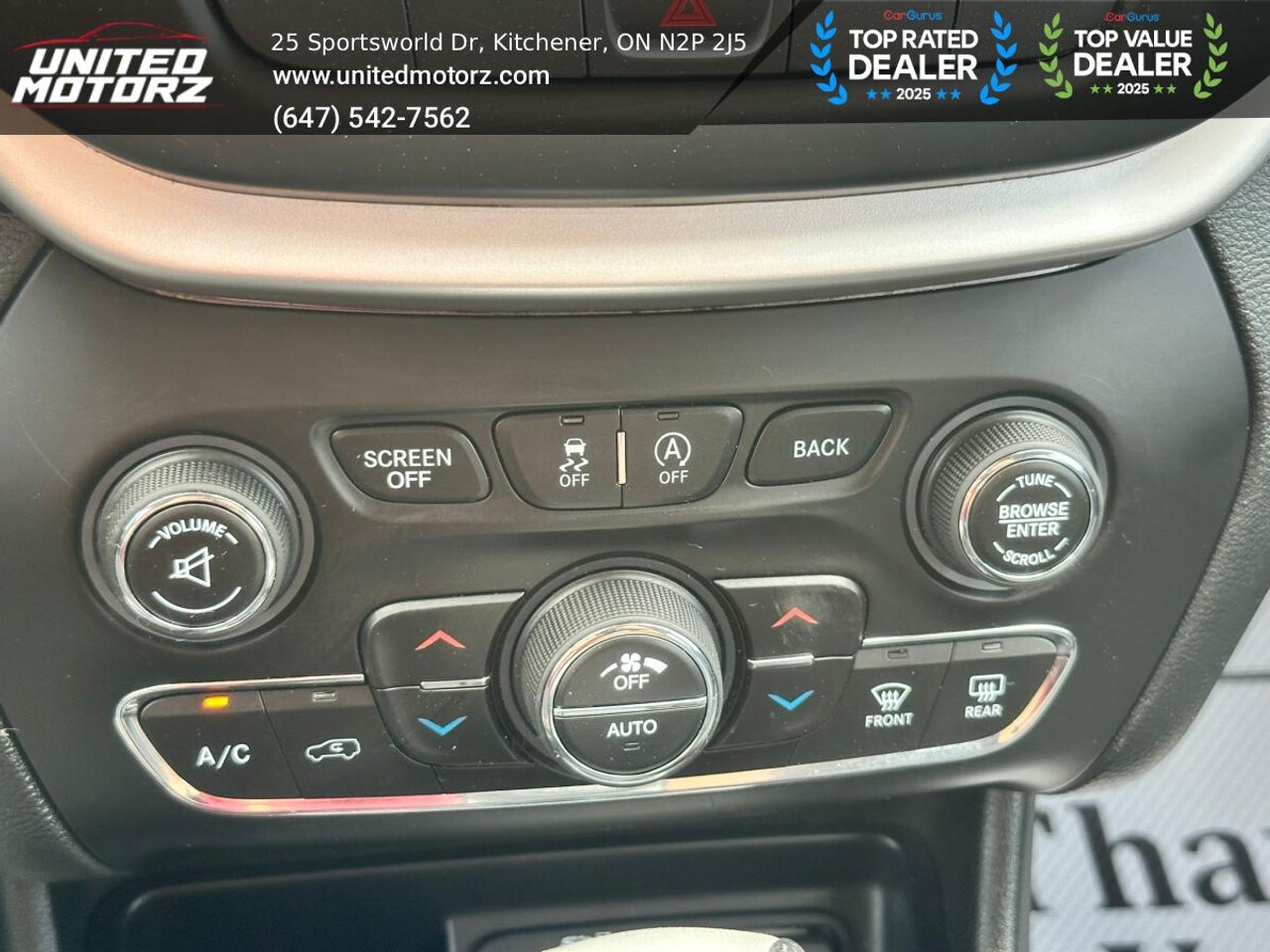 2015 Jeep Cherokee Trailhawk~SAFETY CERTIFIED~ Photo