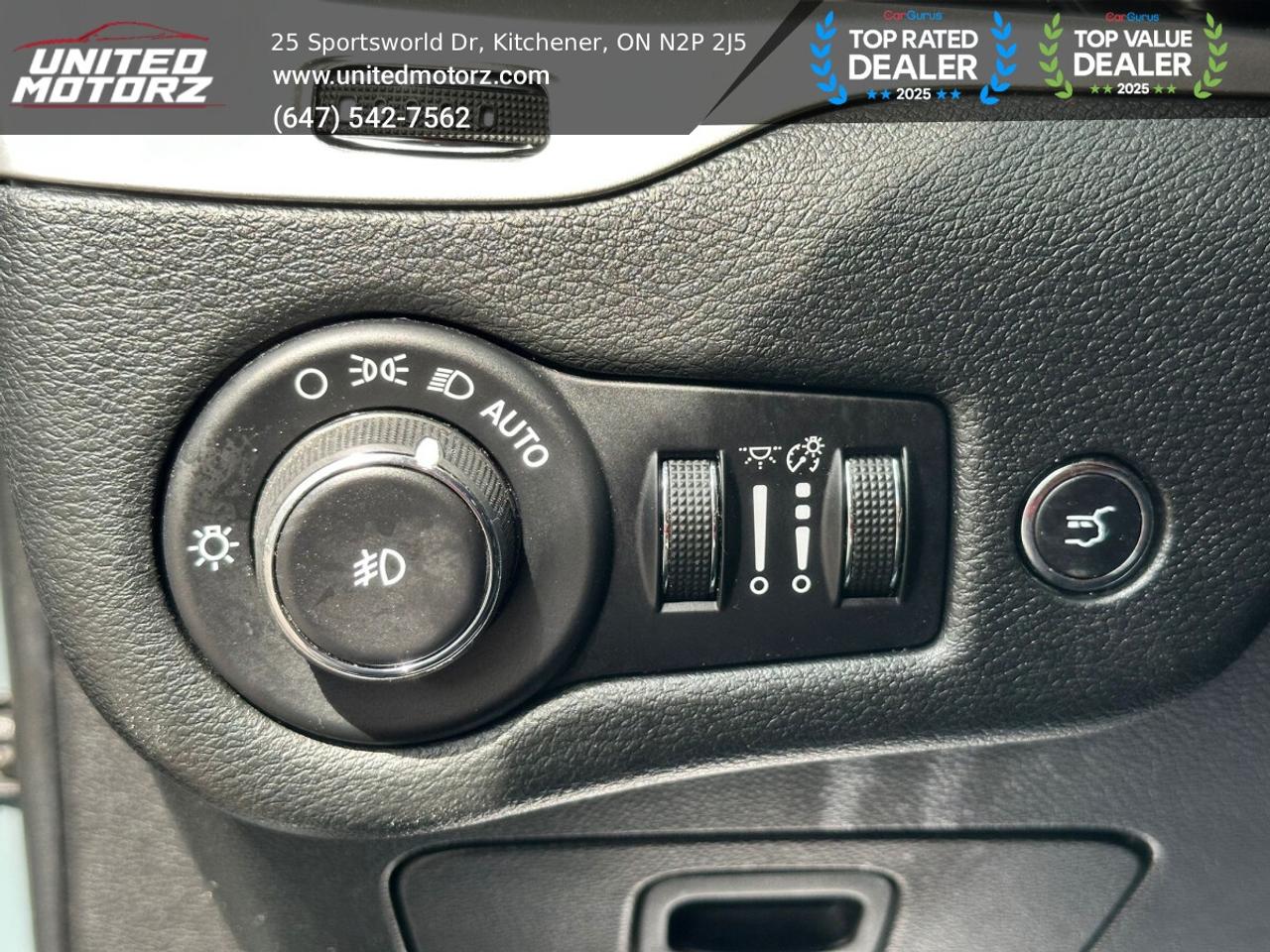 2015 Jeep Cherokee Trailhawk~SAFETY CERTIFIED~ Photo