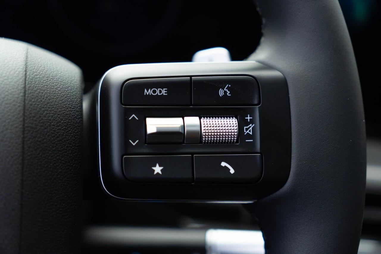 2026 Hyundai Santa Fe Hybrid Preferred AWD w/Trend Pkg Photo