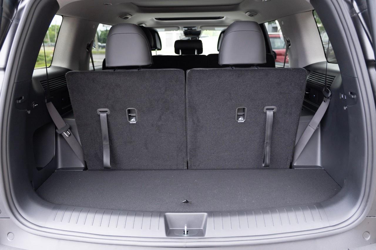 2026 Hyundai Santa Fe Hybrid Preferred AWD w/Trend Pkg Photo