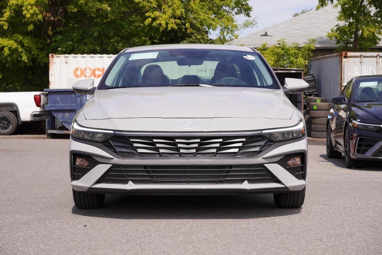 2026 Hyundai Elantra Preferred IVT Photo