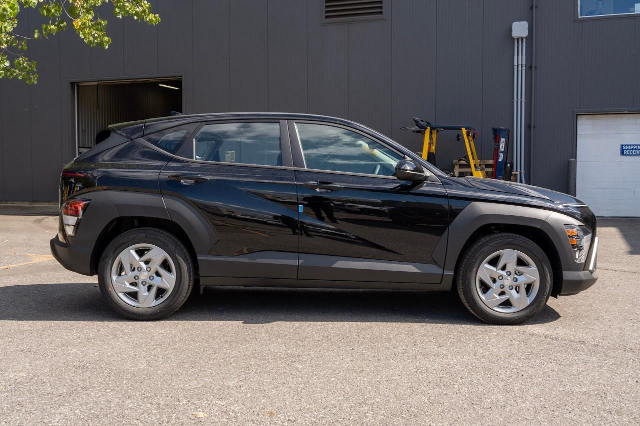 2026 Hyundai KONA 2.0L Essential AWD Photo