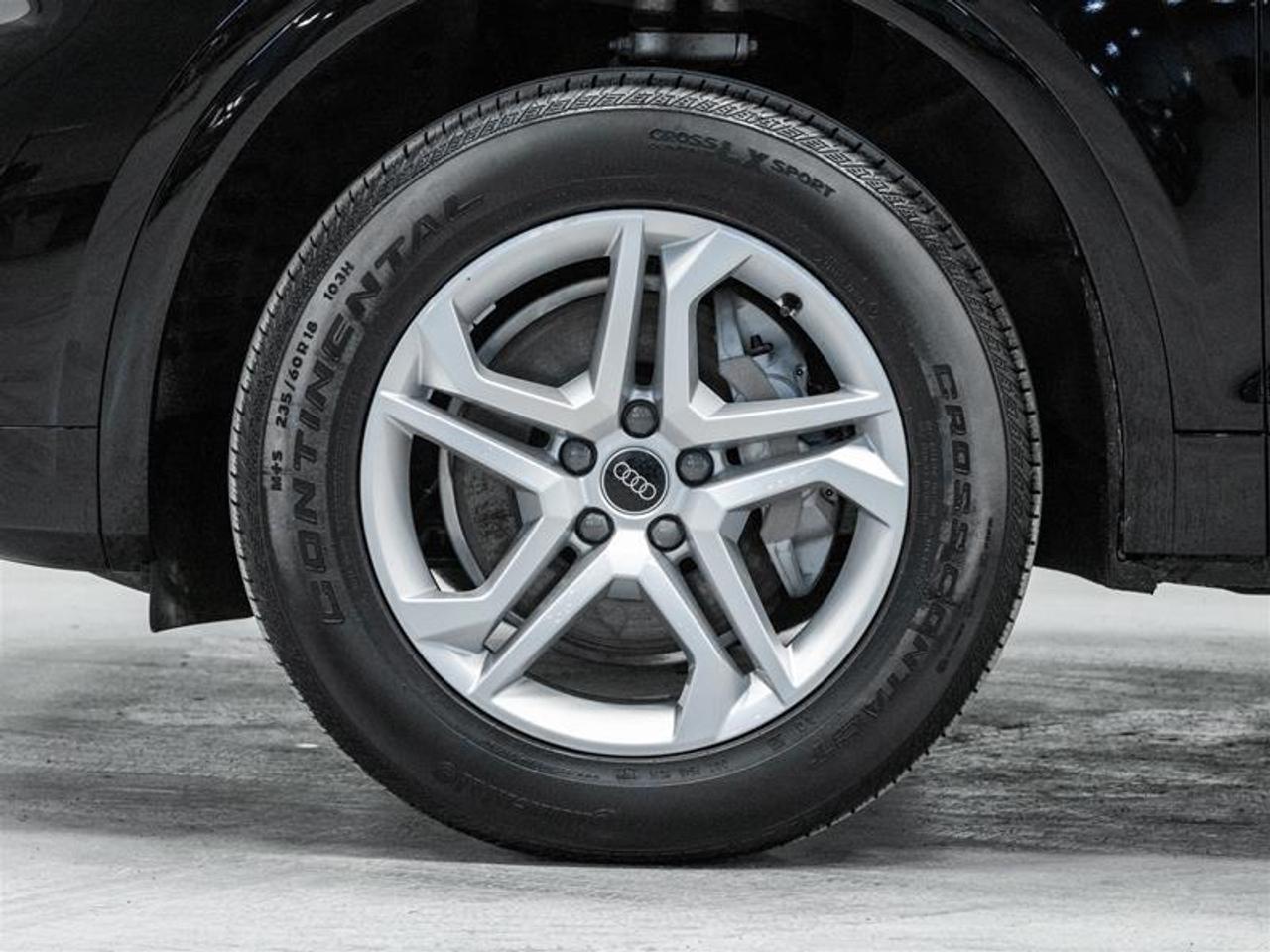 2023 Audi Q5 45 Komfort 4dr All-Wheel Drive quattro Sport Utility Photo4