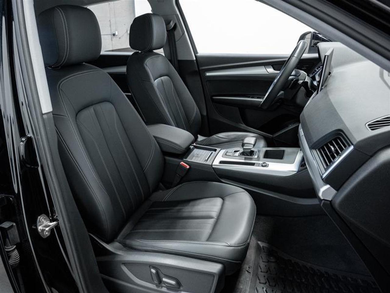 2023 Audi Q5 45 Komfort 4dr All-Wheel Drive quattro Sport Utility Photo