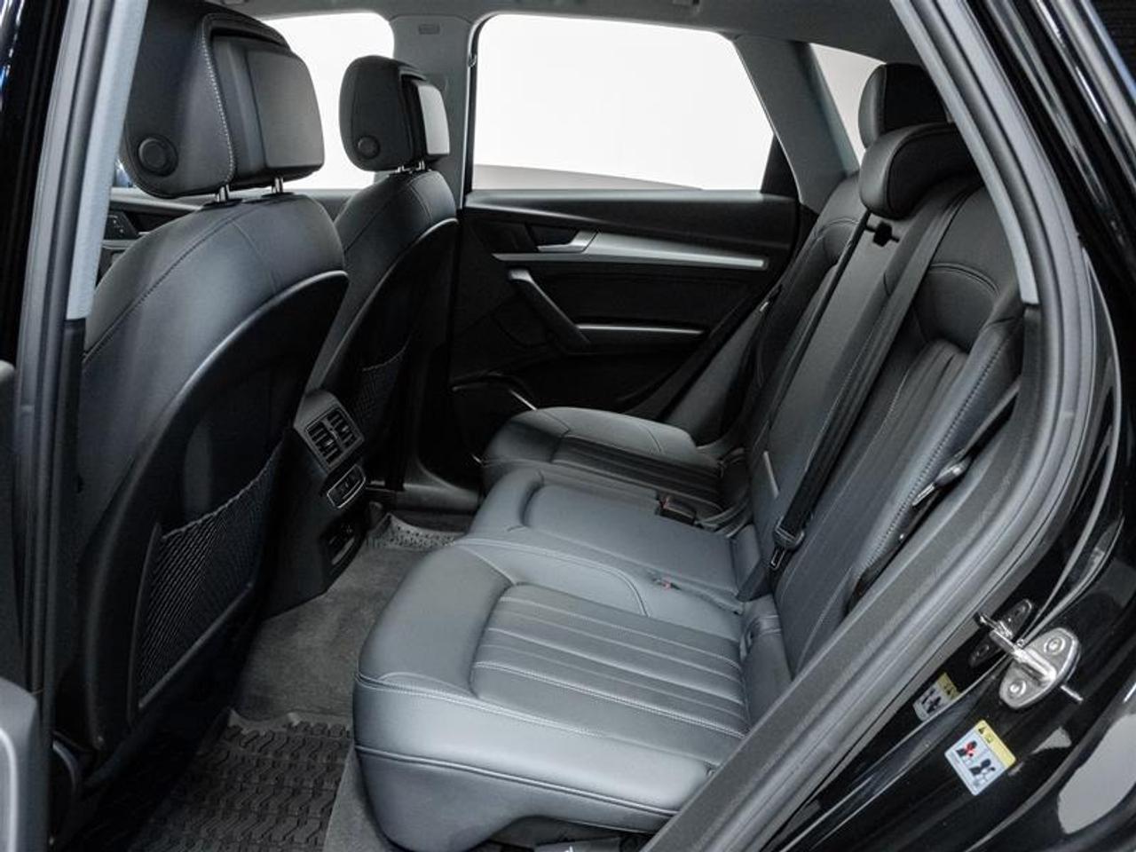 2023 Audi Q5 45 Komfort 4dr All-Wheel Drive quattro Sport Utility Photo