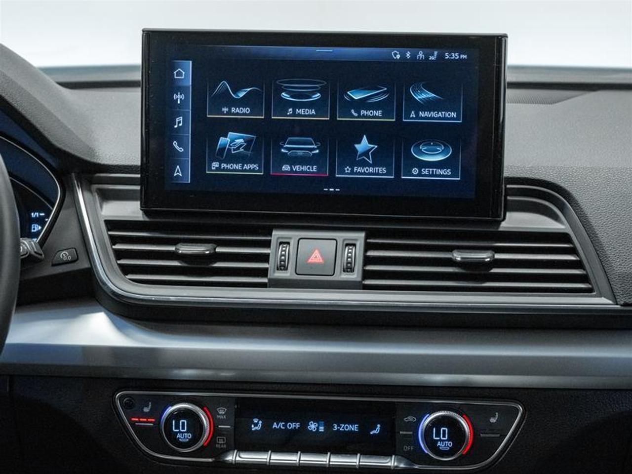 2023 Audi Q5 45 Komfort 4dr All-Wheel Drive quattro Sport Utility Photo