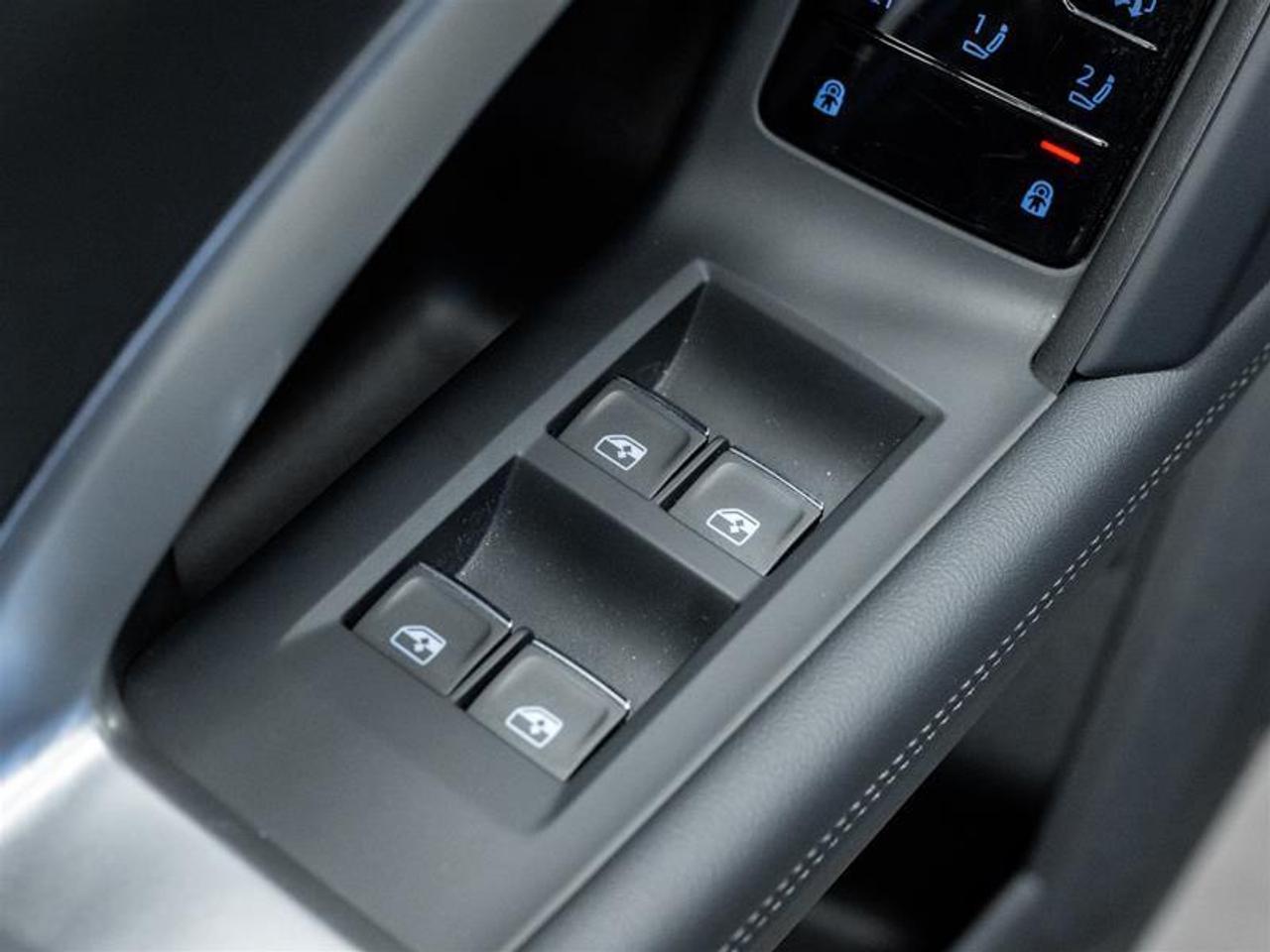 2025 Audi New Q5 2.0T 4dr All-Wheel Drive quattro Sport Utility Photo