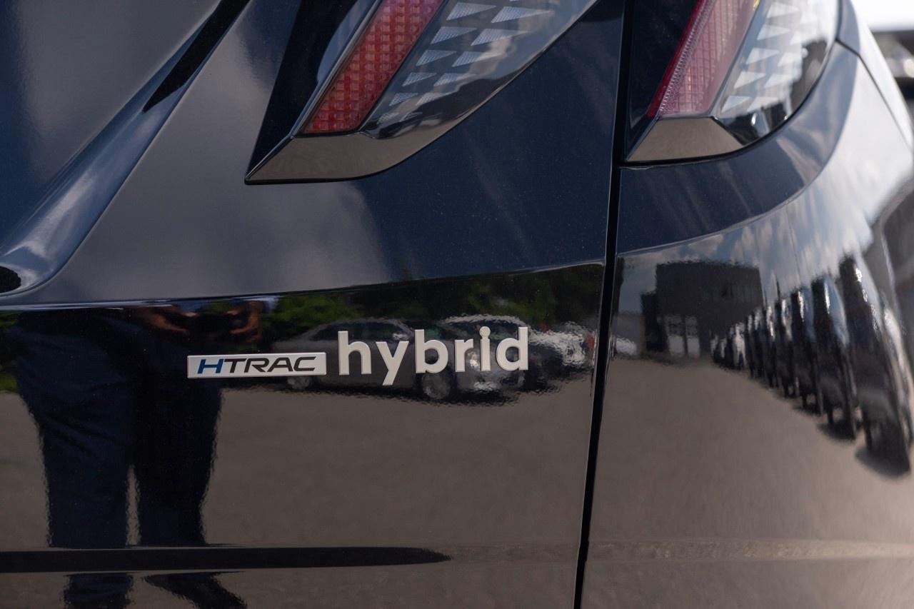 2026 Hyundai Tucson Hybrid N-Line AWD Photo2