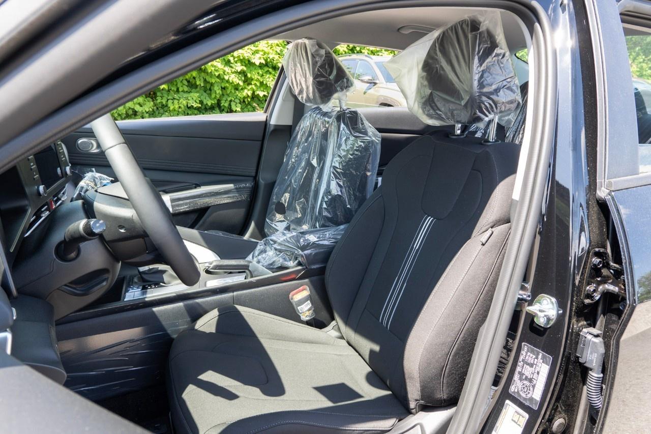 2026 Hyundai Elantra Preferred IVT Photo