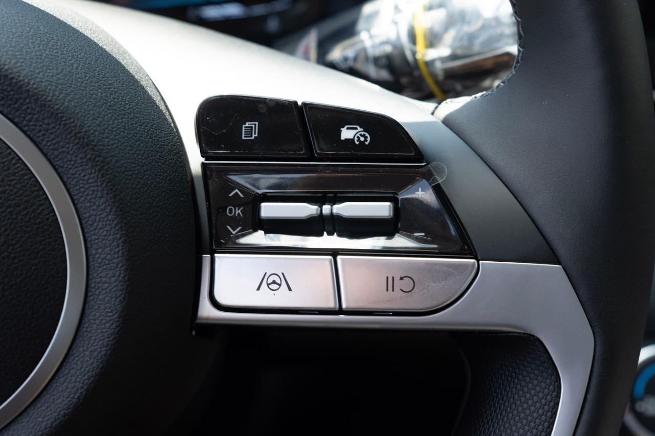 2026 Hyundai Elantra Preferred IVT Photo