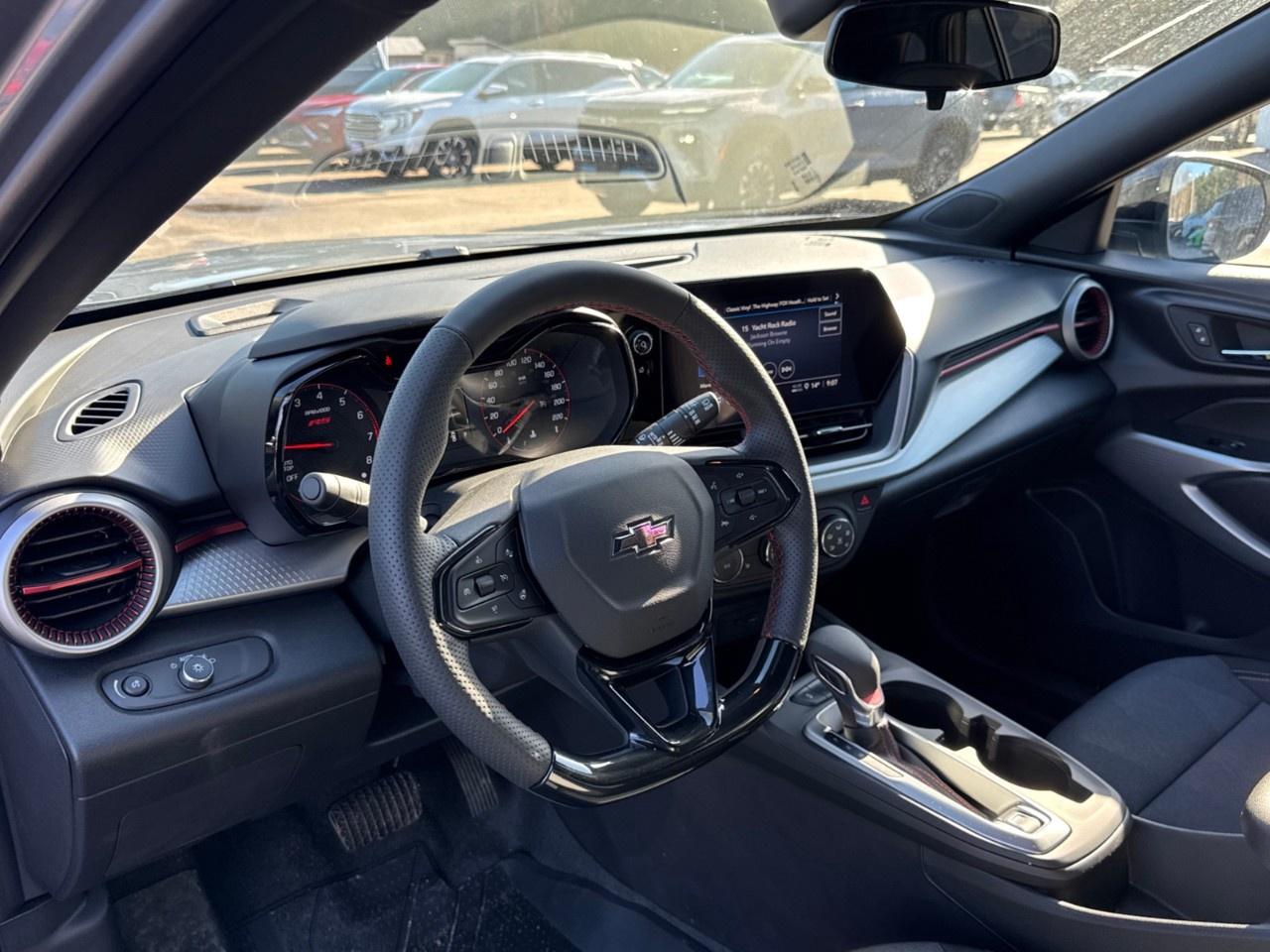 2026 Chevrolet Trax FWD 4dr 1RS Photo