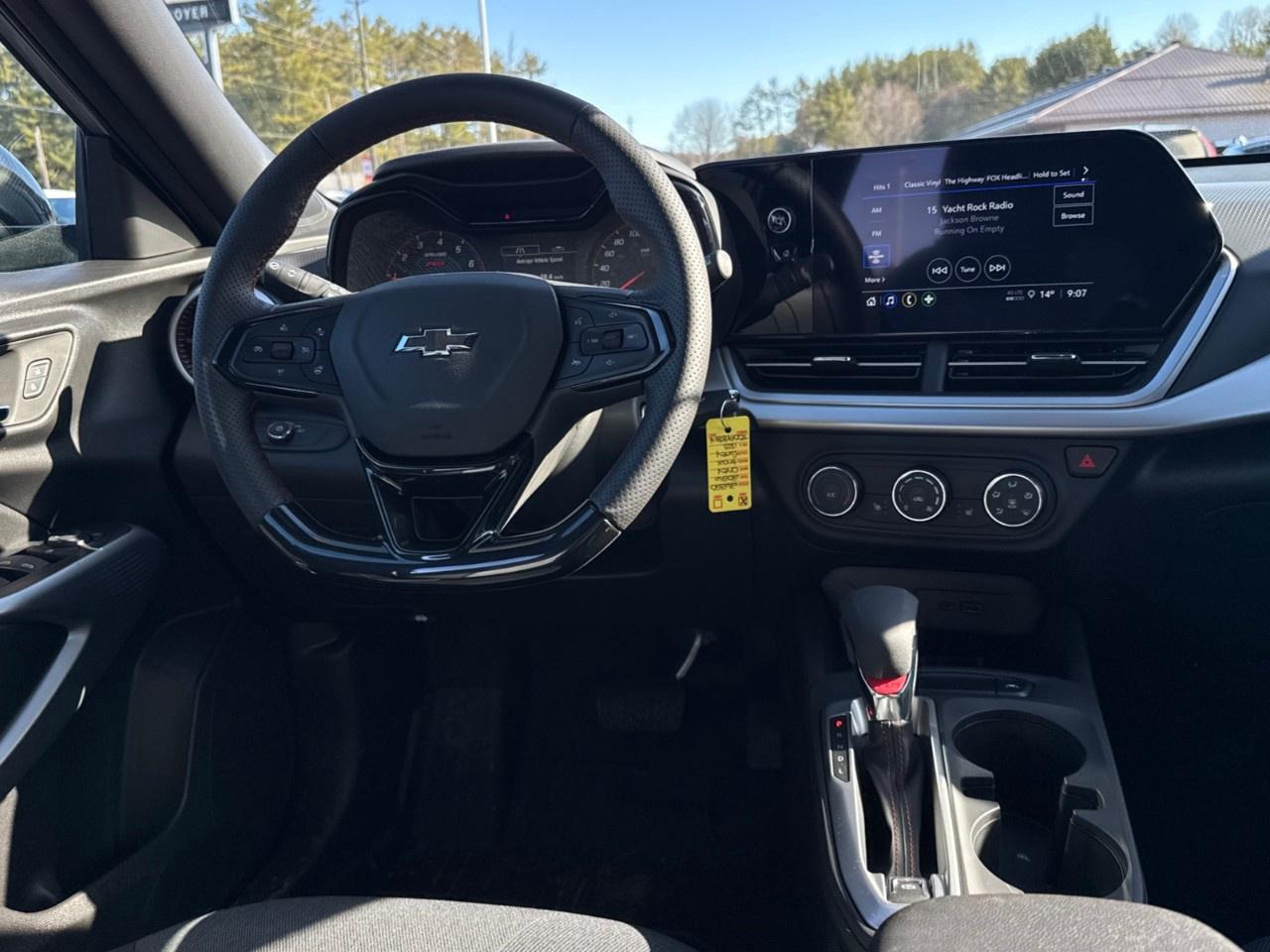 2026 Chevrolet Trax FWD 4dr 1RS Photo