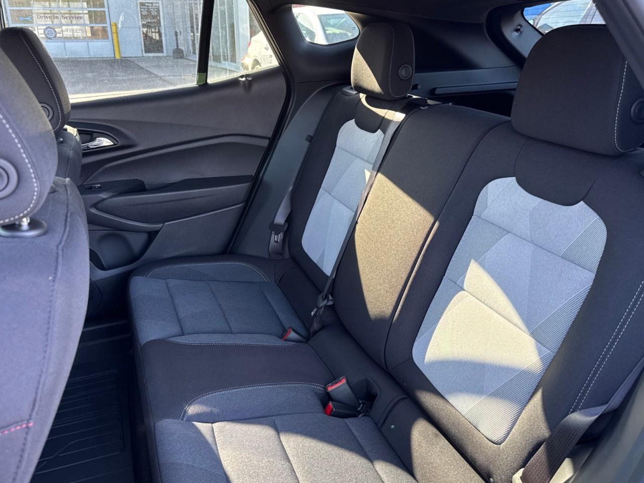 2026 Chevrolet Trax FWD 4dr 1RS Photo