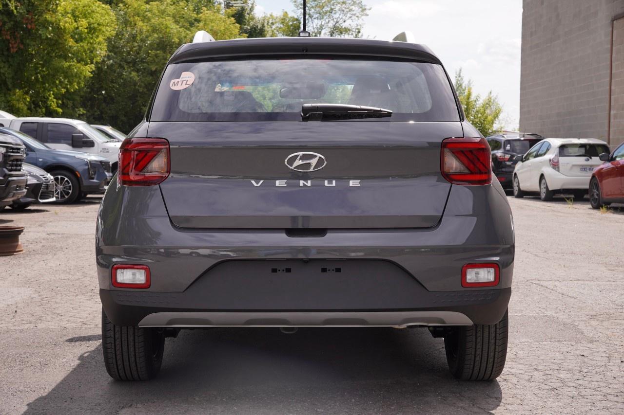 2026 Hyundai Venue Ultimate IVT w/Black Interior Photo