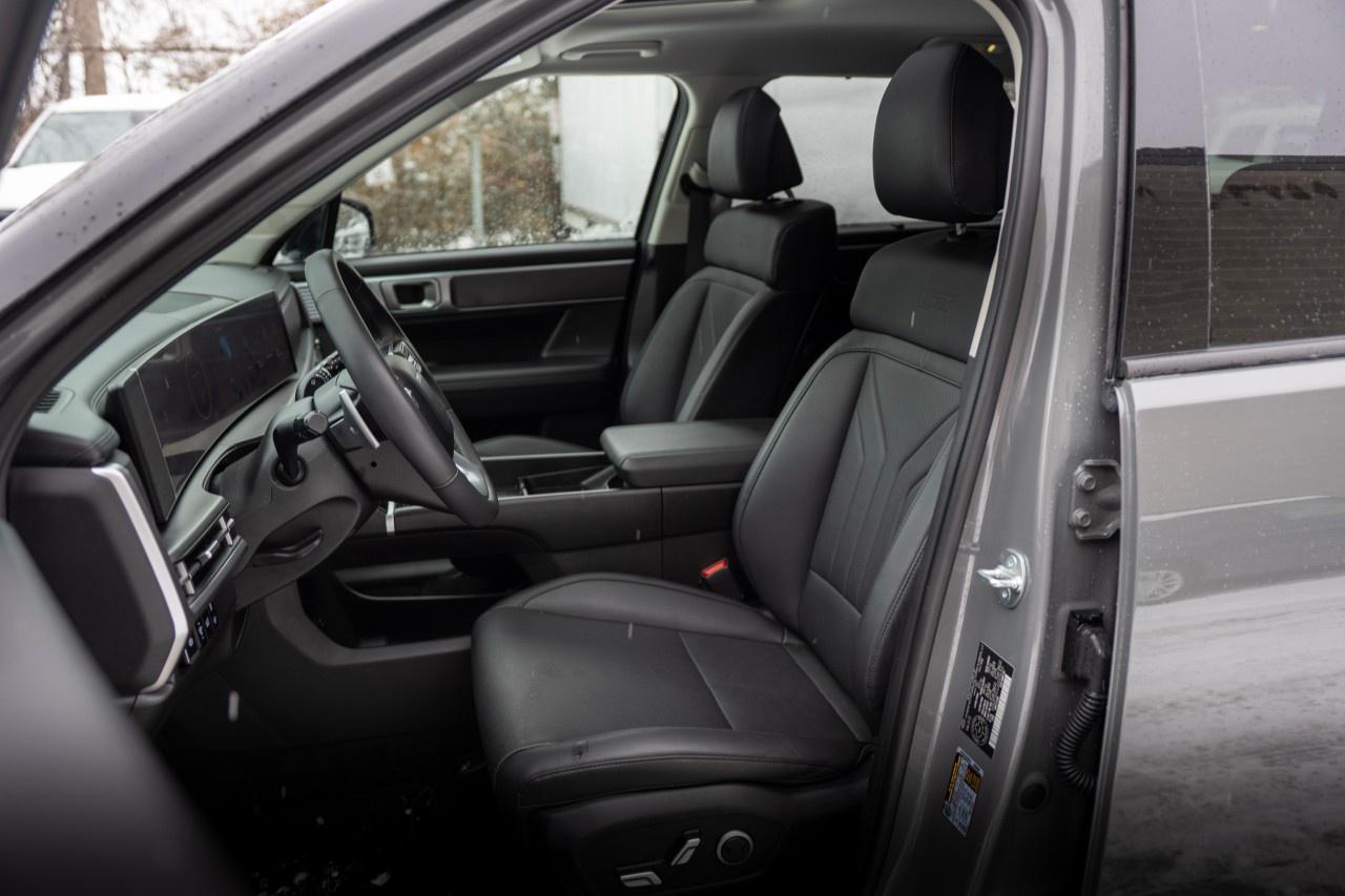 2025 Hyundai Santa Fe XRT AWD Photo