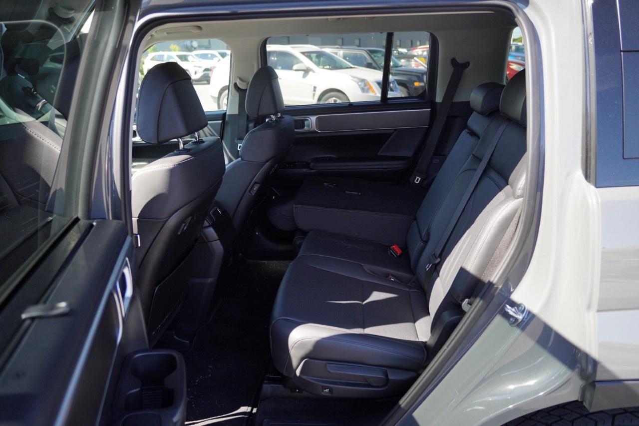 2025 Hyundai Santa Fe XRT AWD Photo