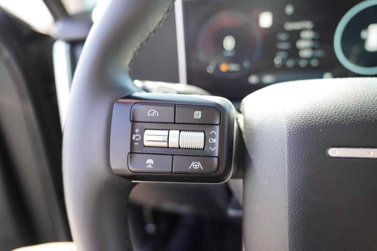 2025 Hyundai Santa Fe XRT AWD Photo