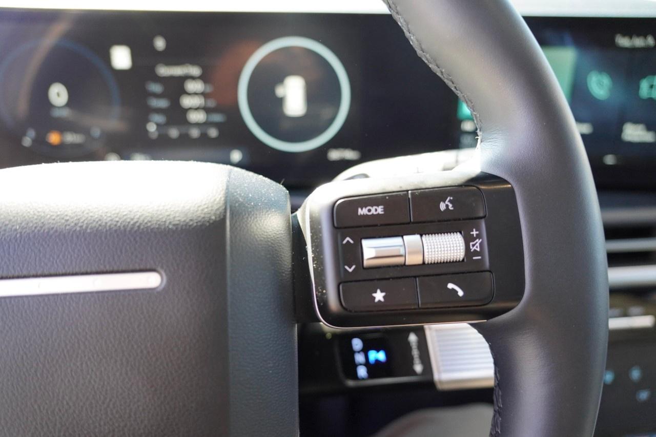 2025 Hyundai Santa Fe XRT AWD Photo
