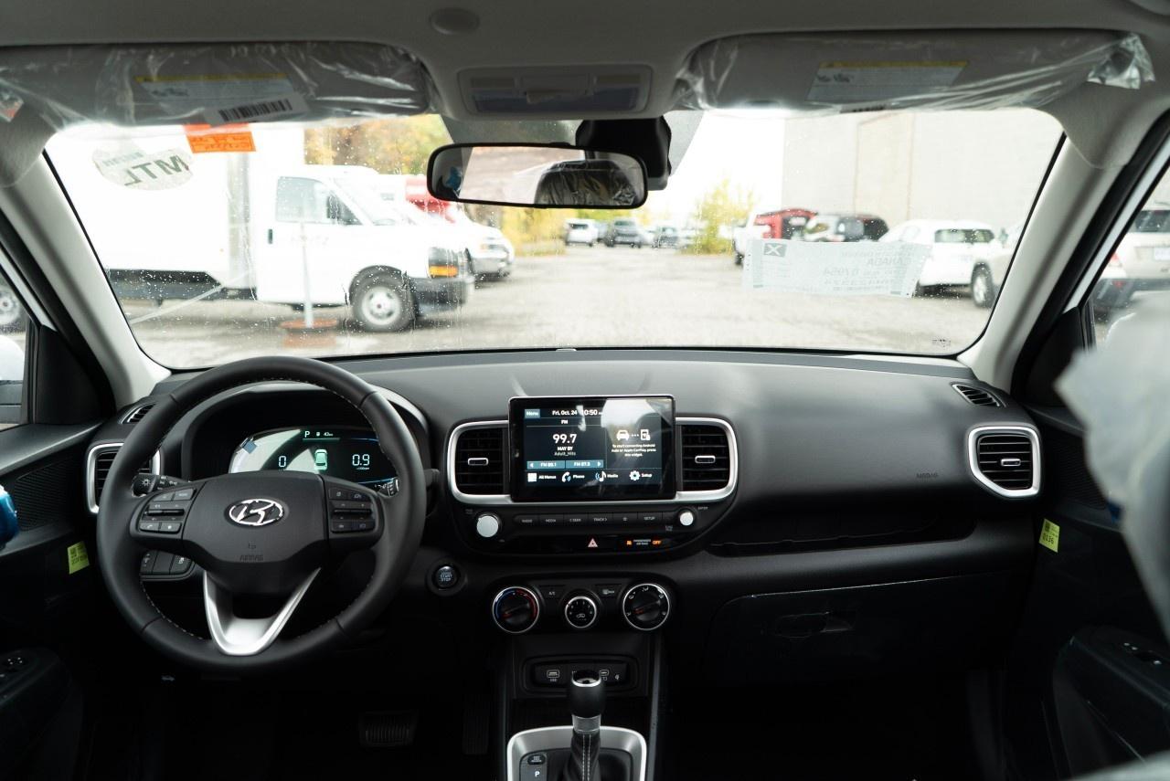 2026 Hyundai Venue Preferred IVT Photo