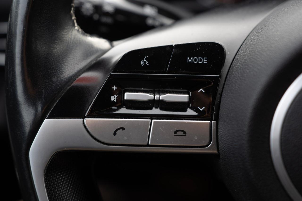 2022 Hyundai Elantra Preferred IVT Photo