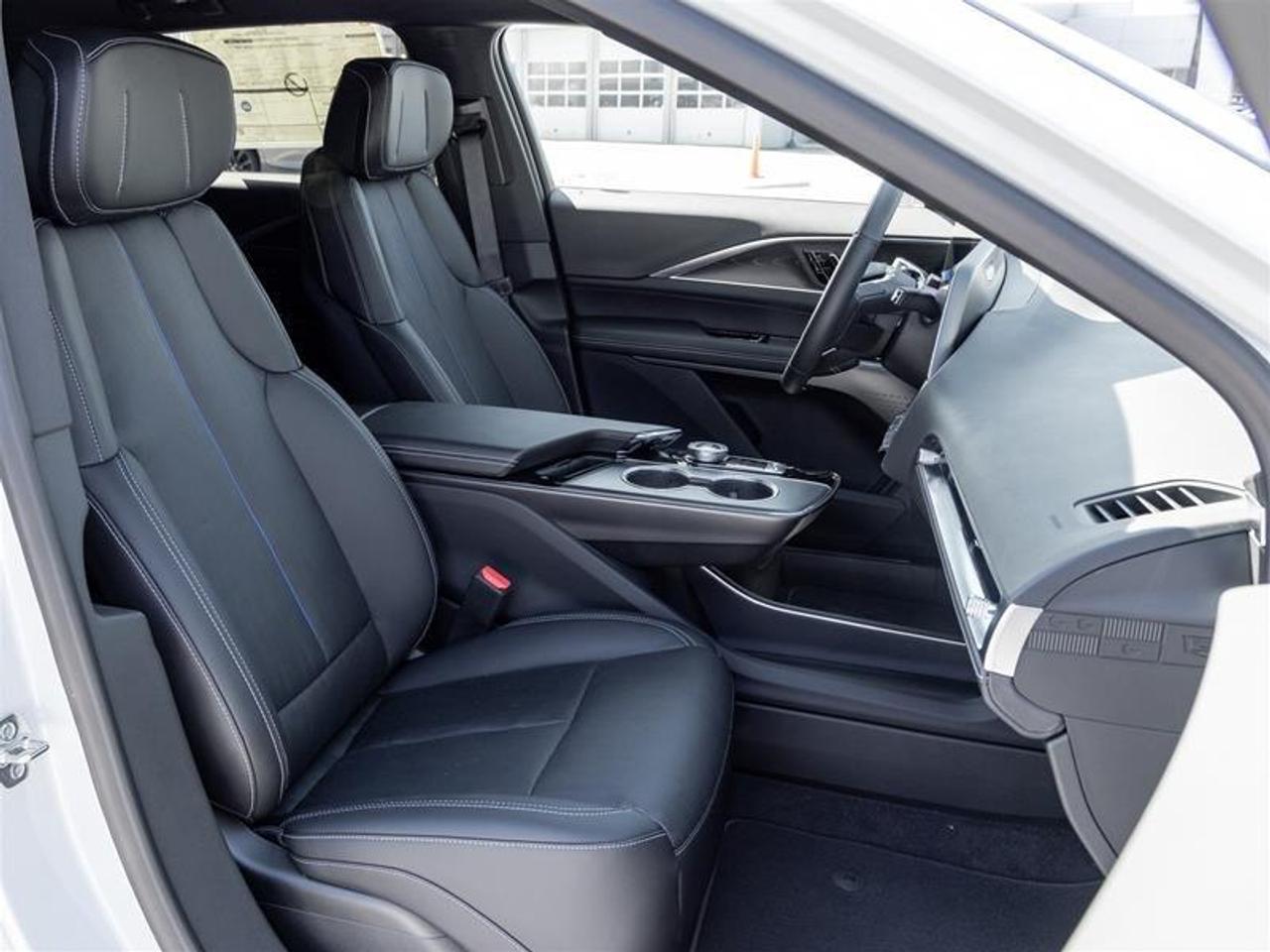 2026 Cadillac LYRIQ Sport 4dr Photo