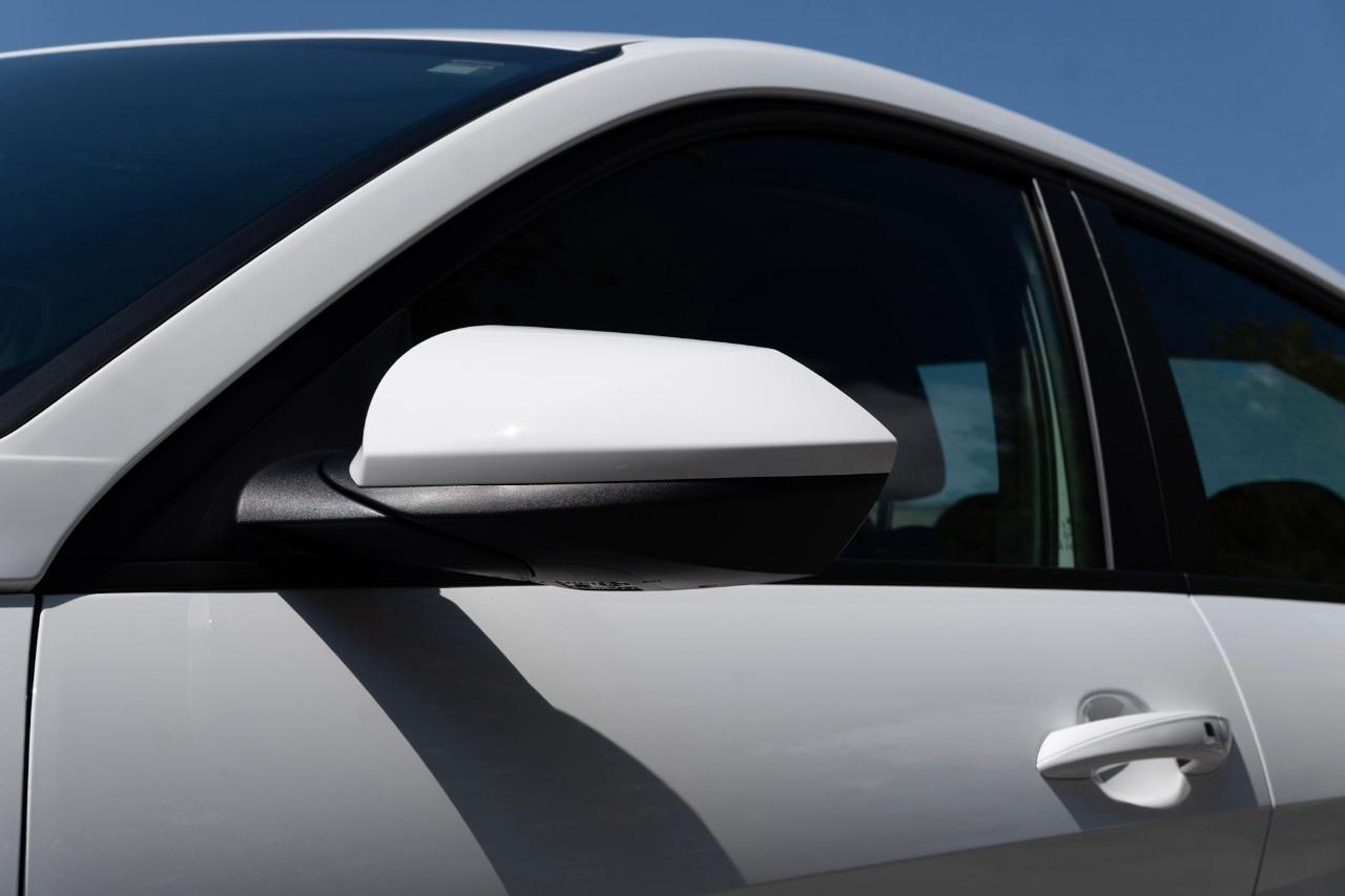 2026 Hyundai Elantra Preferred IVT Photo