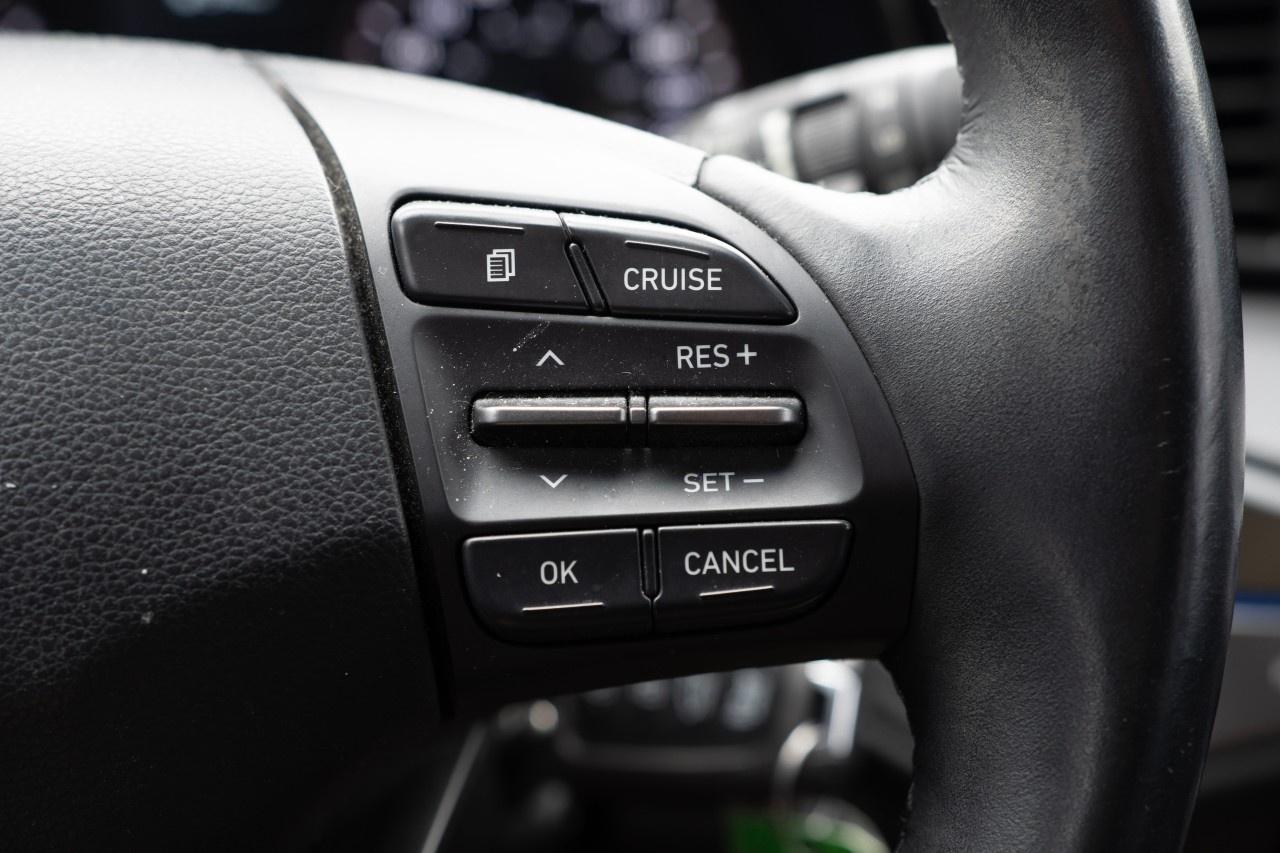 2019 Hyundai Veloster 2.0 GL Manual Photo