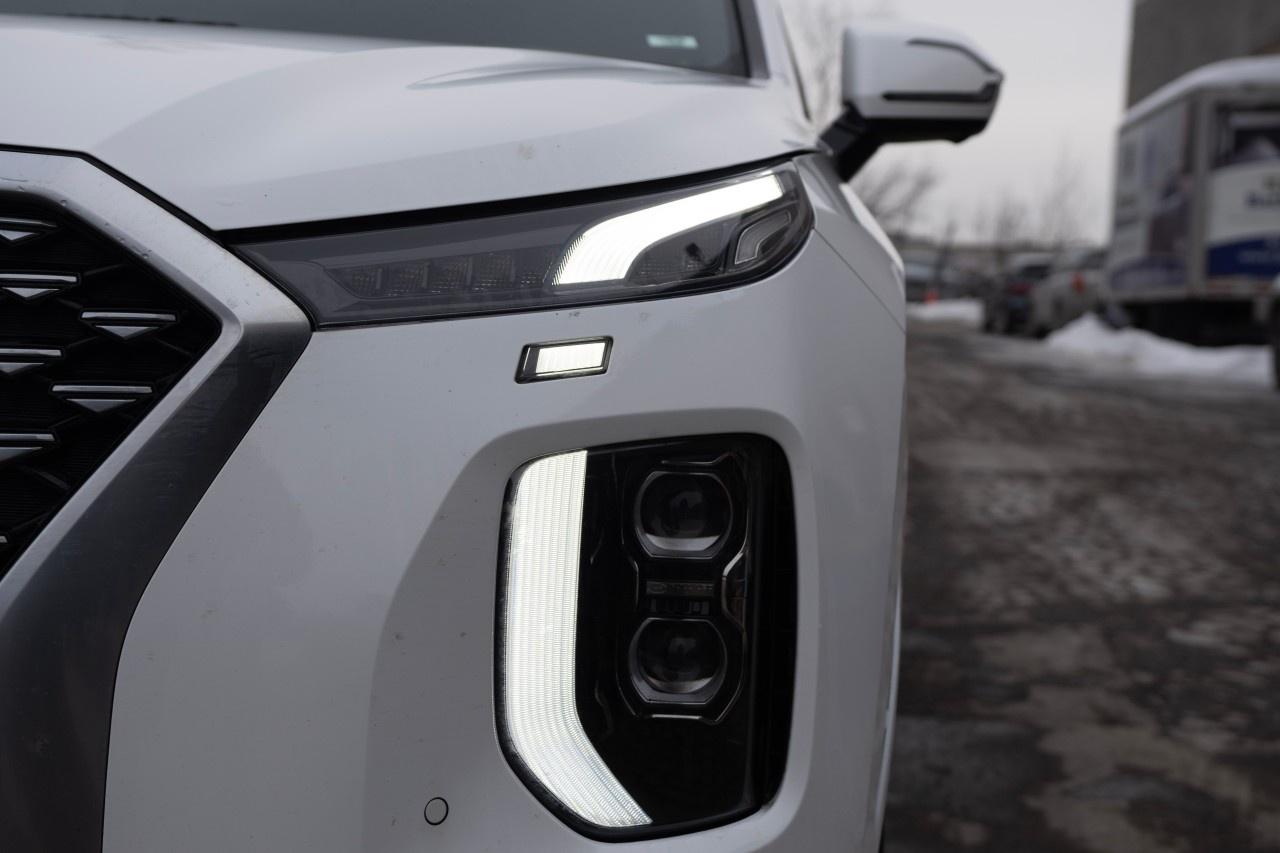 2021 Hyundai PALISADE Ultimate Calligraphy 7-Passenger AWD Photo