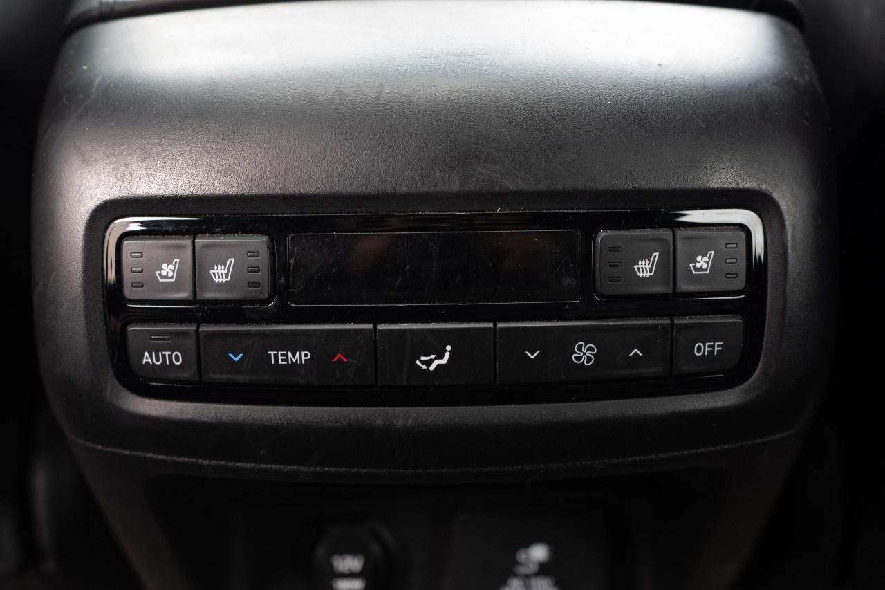 2021 Hyundai PALISADE Ultimate Calligraphy 7-Passenger AWD Photo