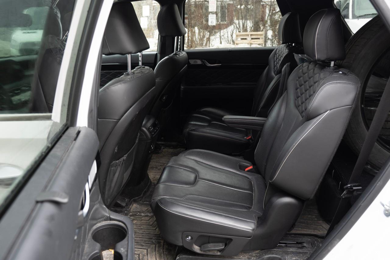 2021 Hyundai PALISADE Ultimate Calligraphy 7-Passenger AWD Photo