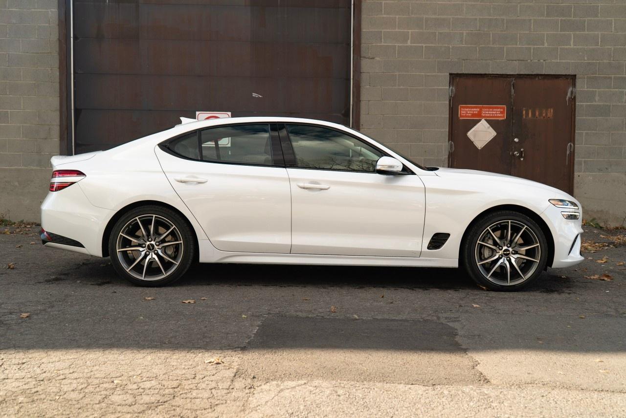 2025 Genesis G70 2.5T Advanced AWD Photo