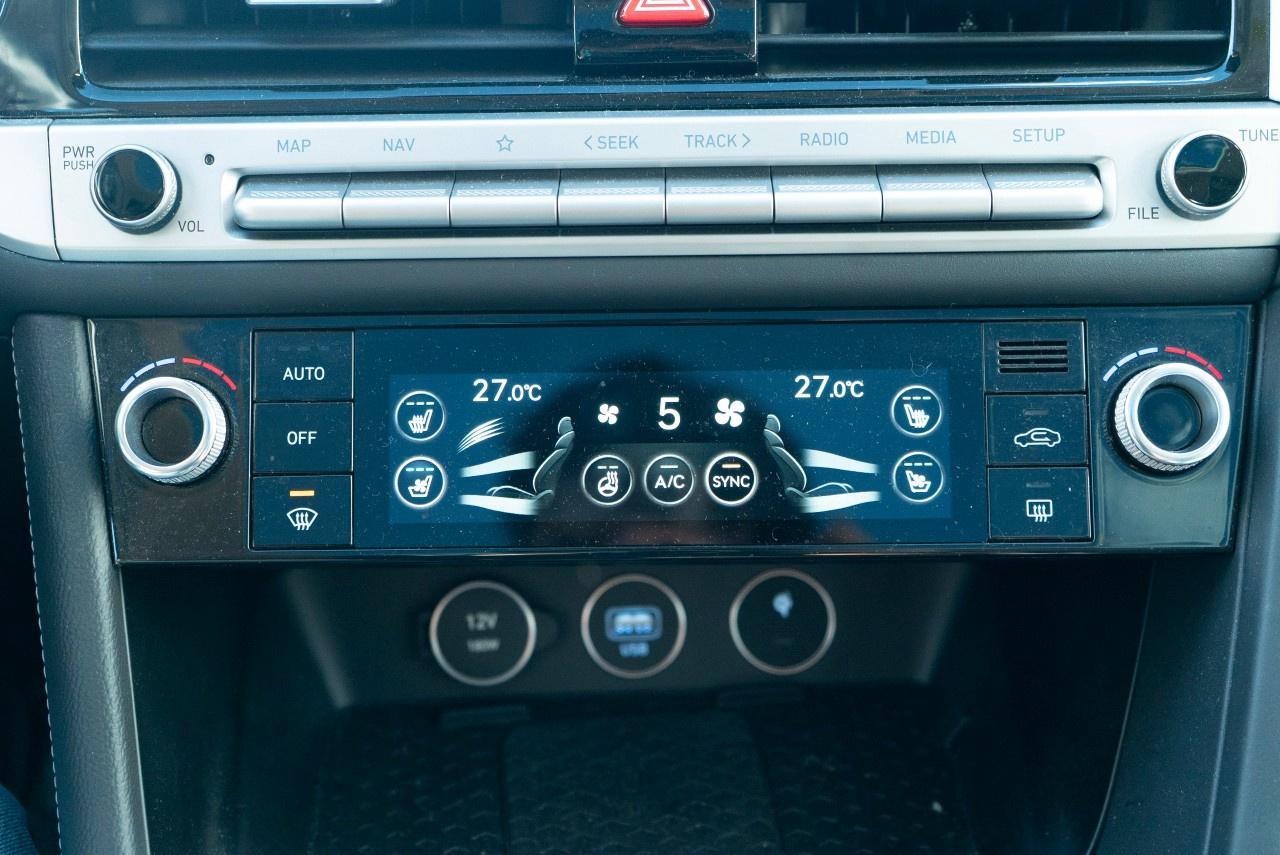 2025 Genesis G70 2.5T Advanced AWD Photo